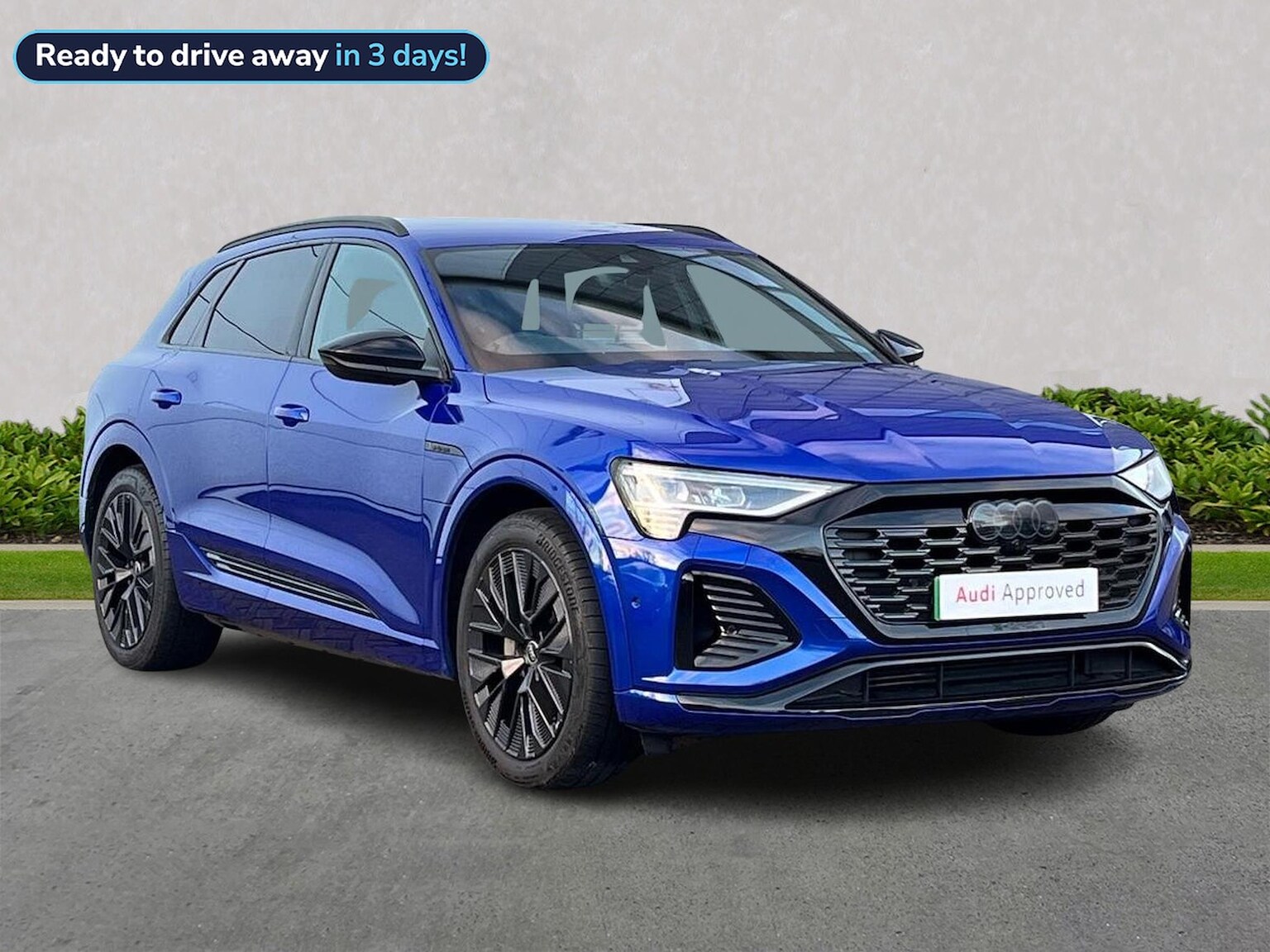 Main listing image - Audi Q8 e-tron