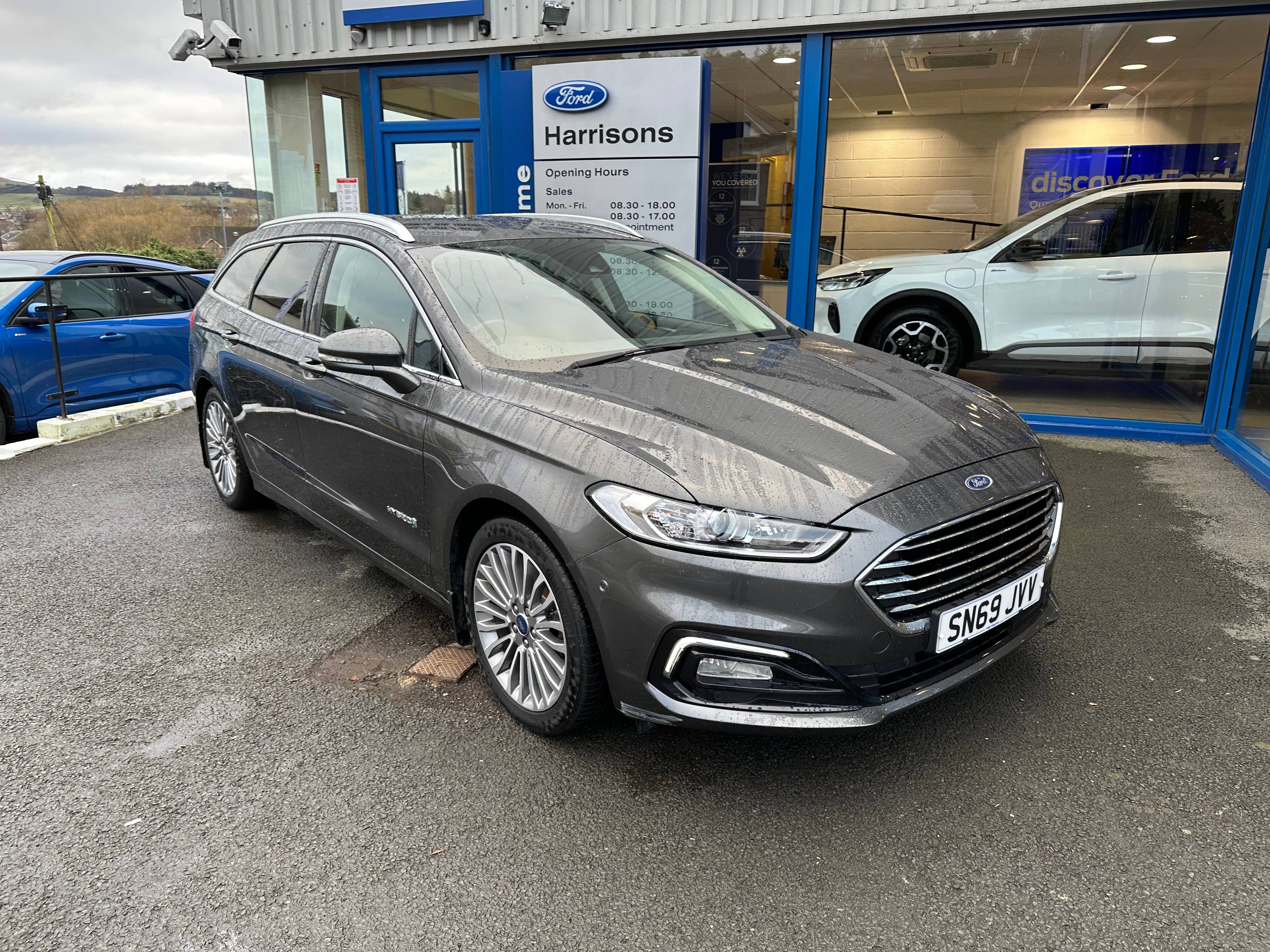 Main listing image - Ford Mondeo Estate