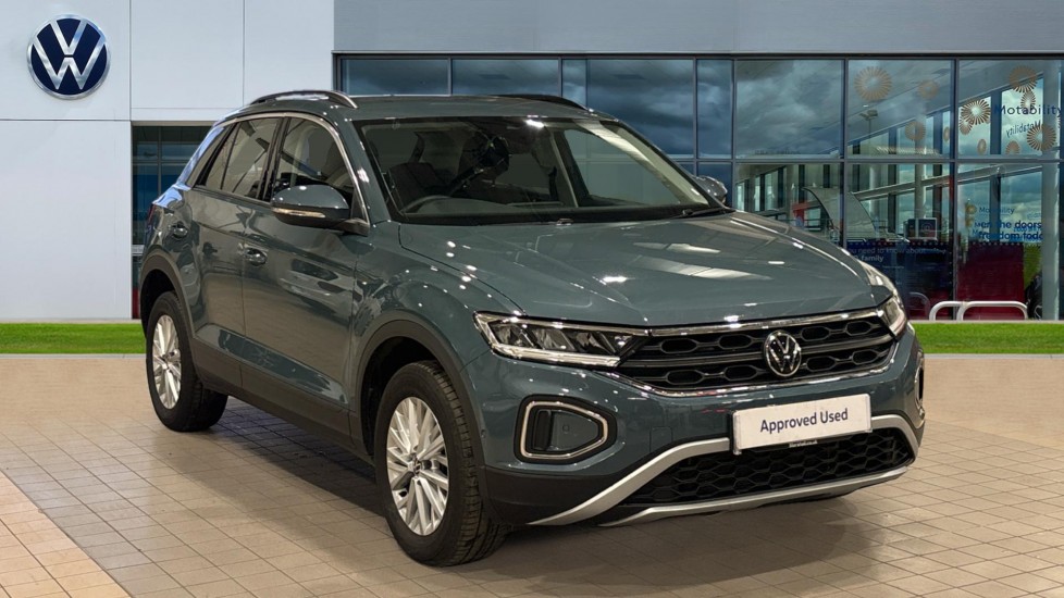 Main listing image - Volkswagen T-Roc