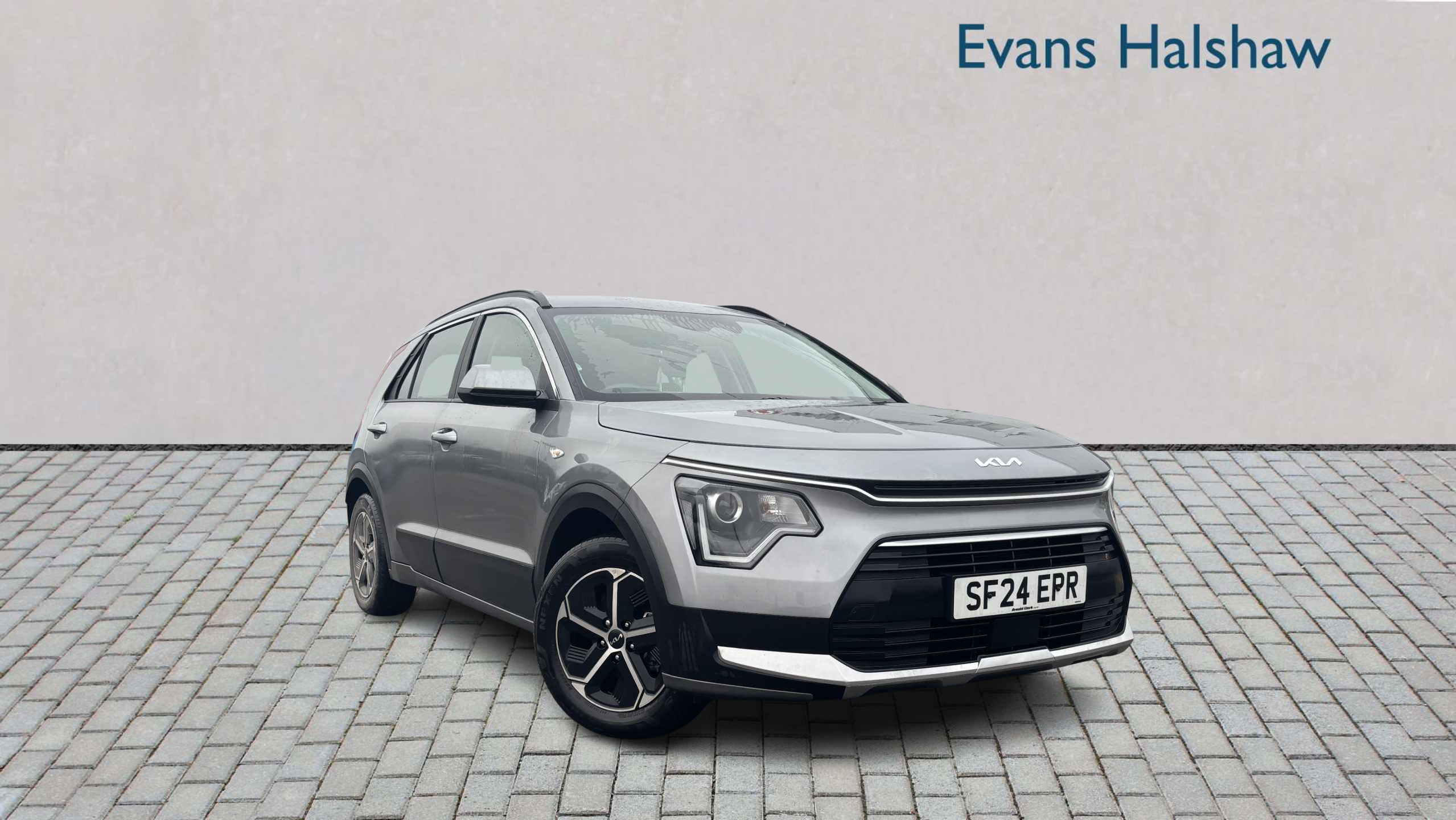 Main listing image - Kia Niro