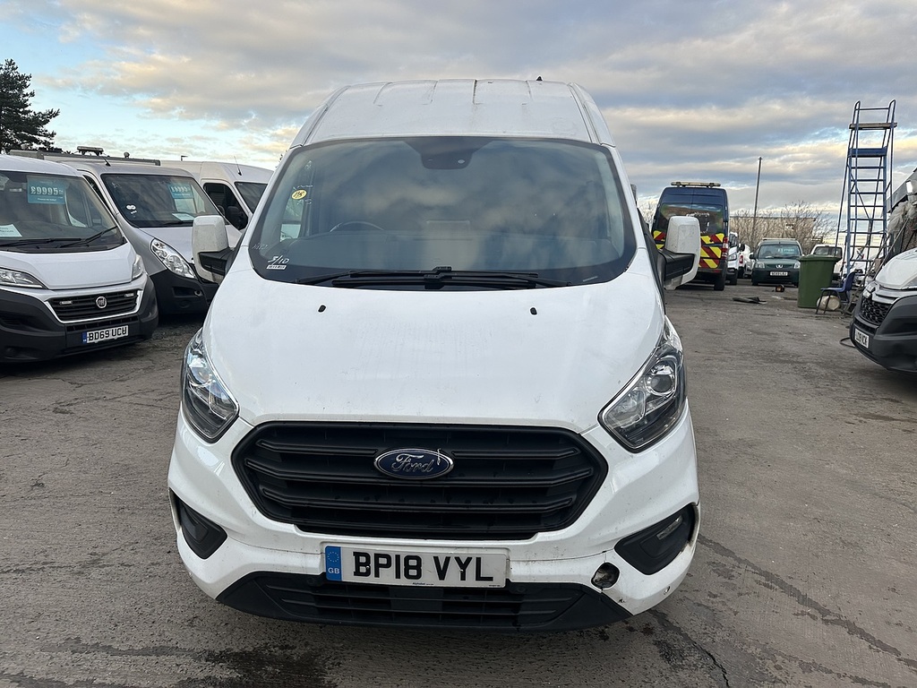 Main listing image - Ford Transit Custom