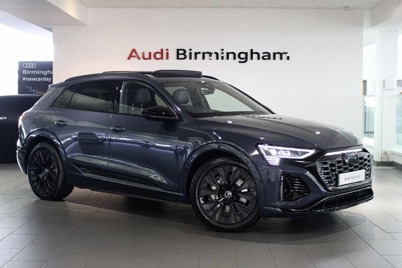 Main listing image - Audi Q8 e-tron
