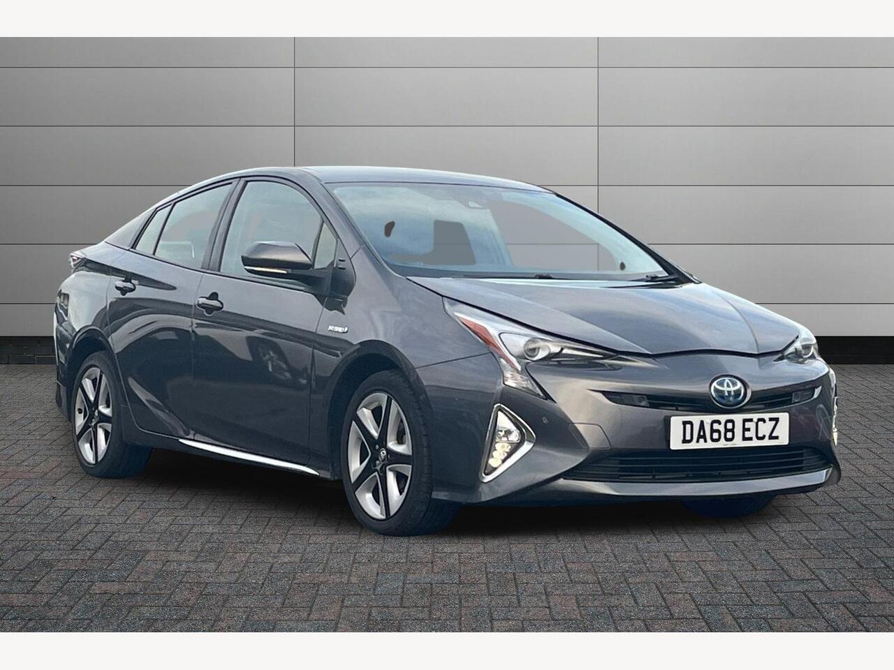 Main listing image - Toyota Prius