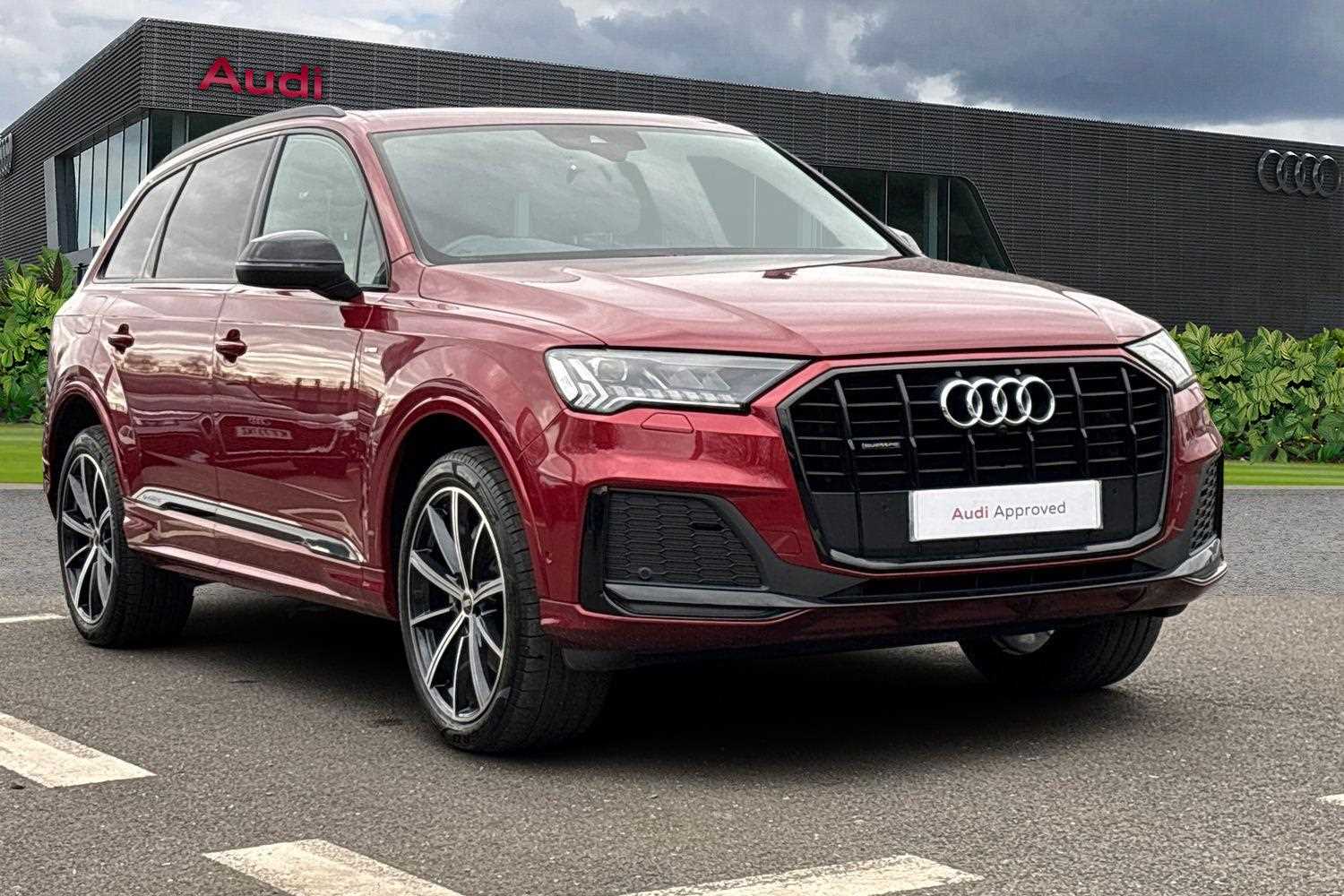 Main listing image - Audi Q7