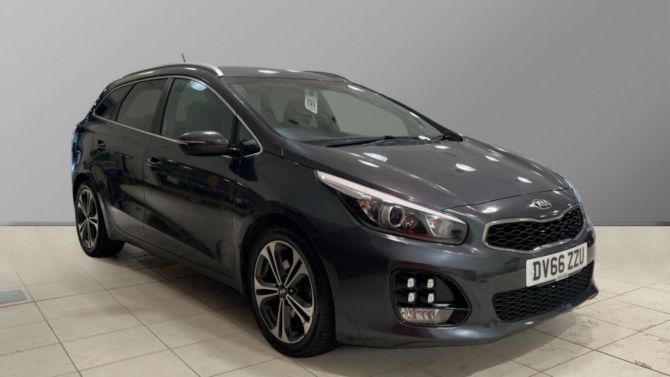 Main listing image - Kia Ceed SW