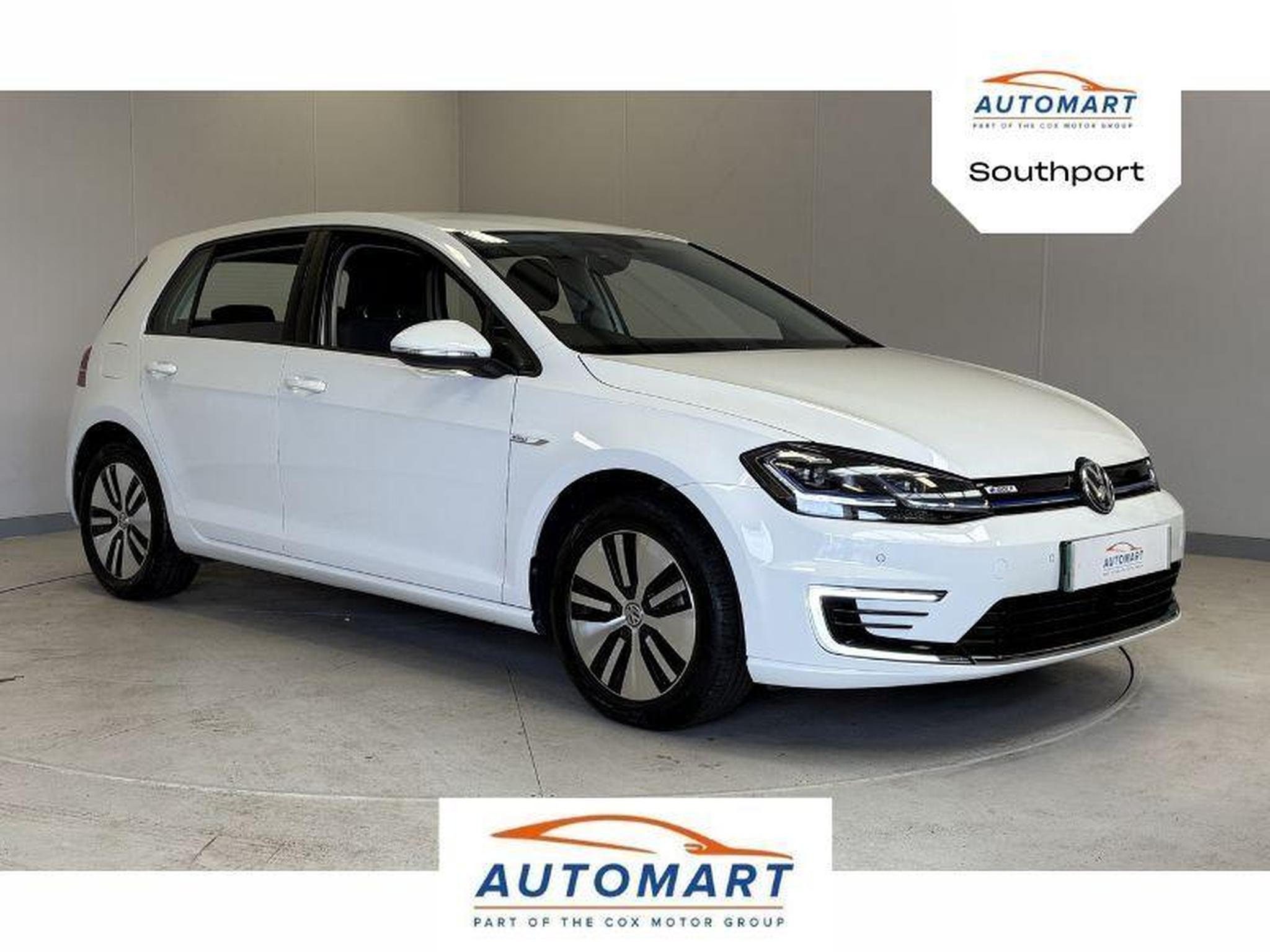 Main listing image - Volkswagen e-Golf