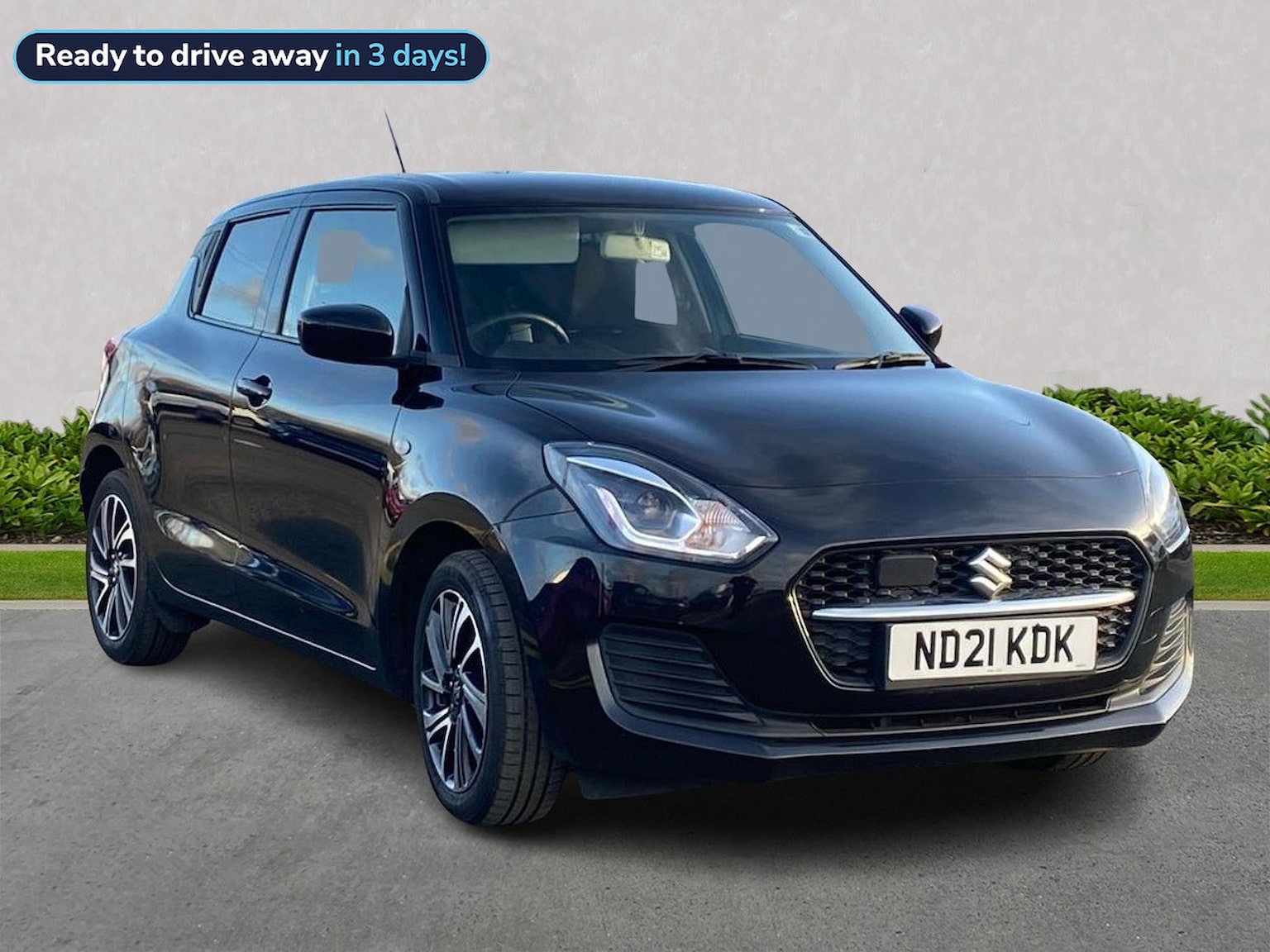 Main listing image - Suzuki Swift