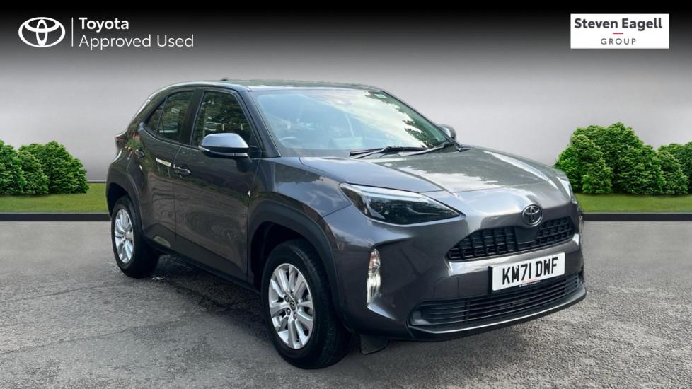 Main listing image - Toyota Yaris Cross