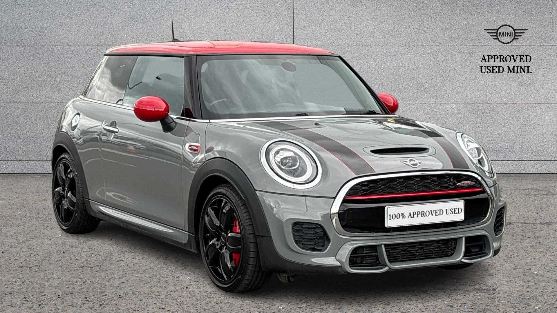 Main listing image - MINI Hatchback