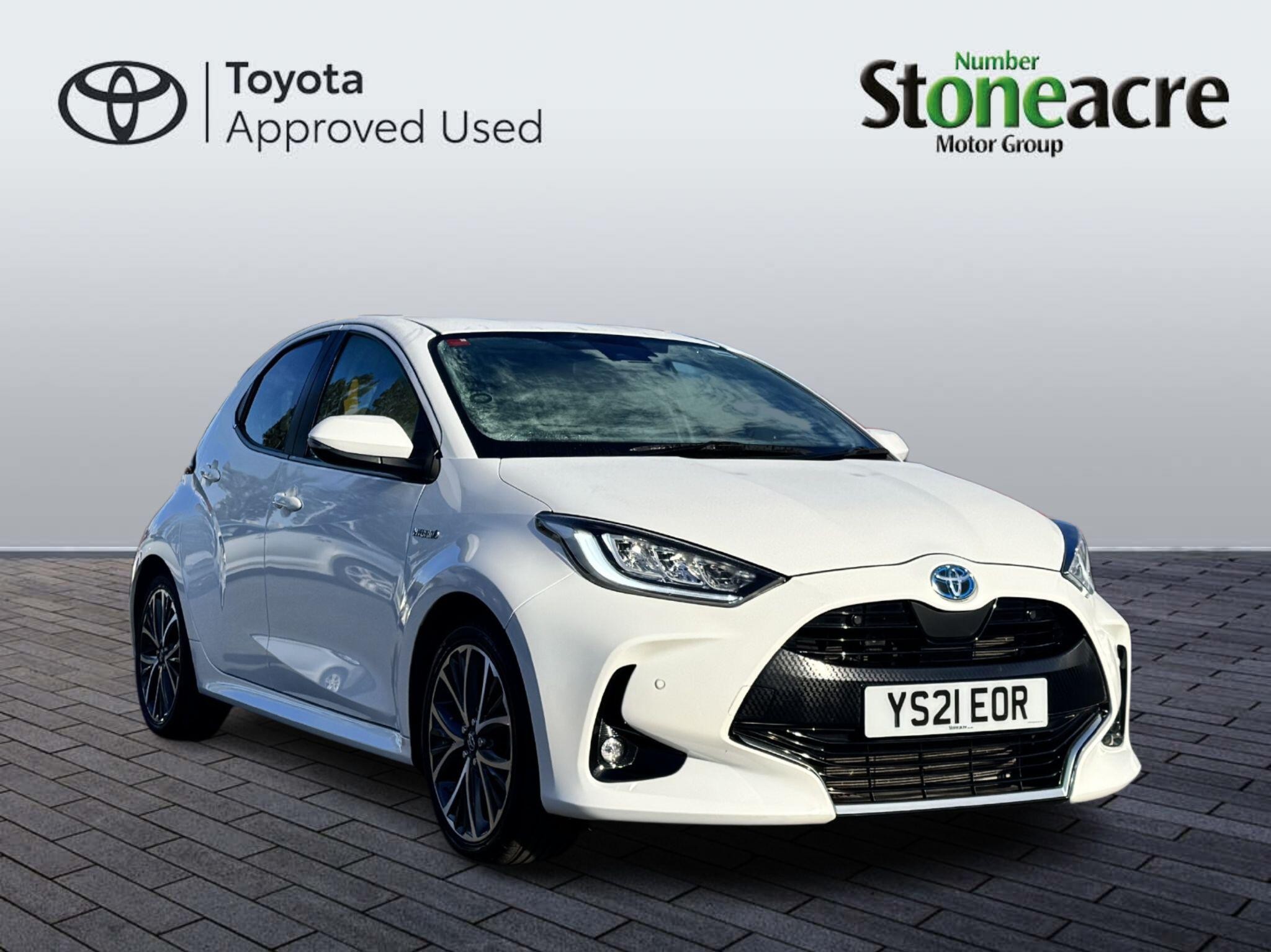Main listing image - Toyota Yaris