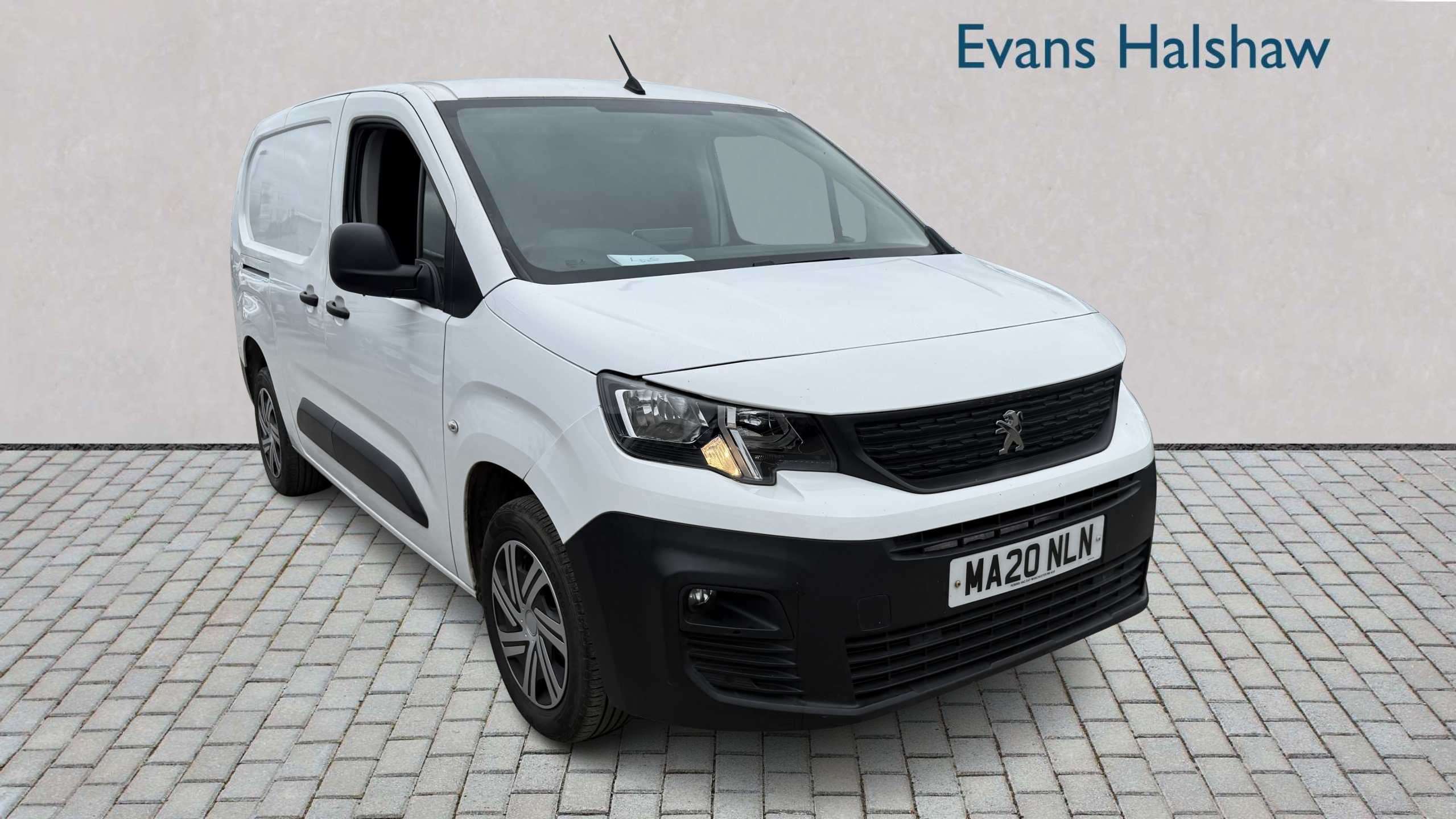 Main listing image - Peugeot Partner