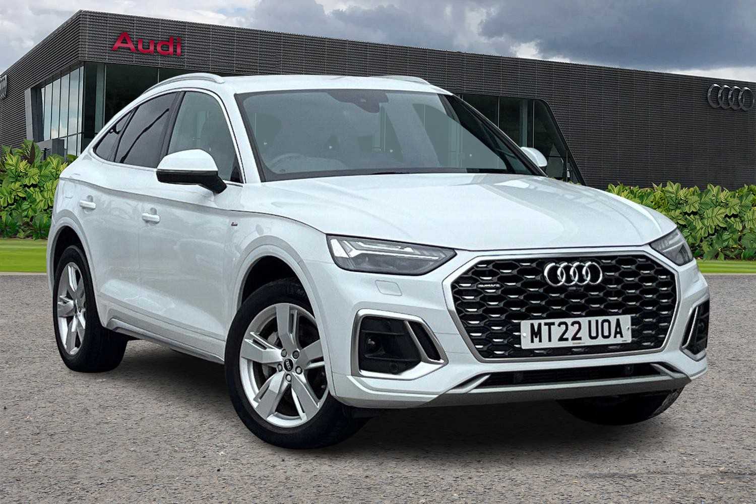Main listing image - Audi Q5 Sportback