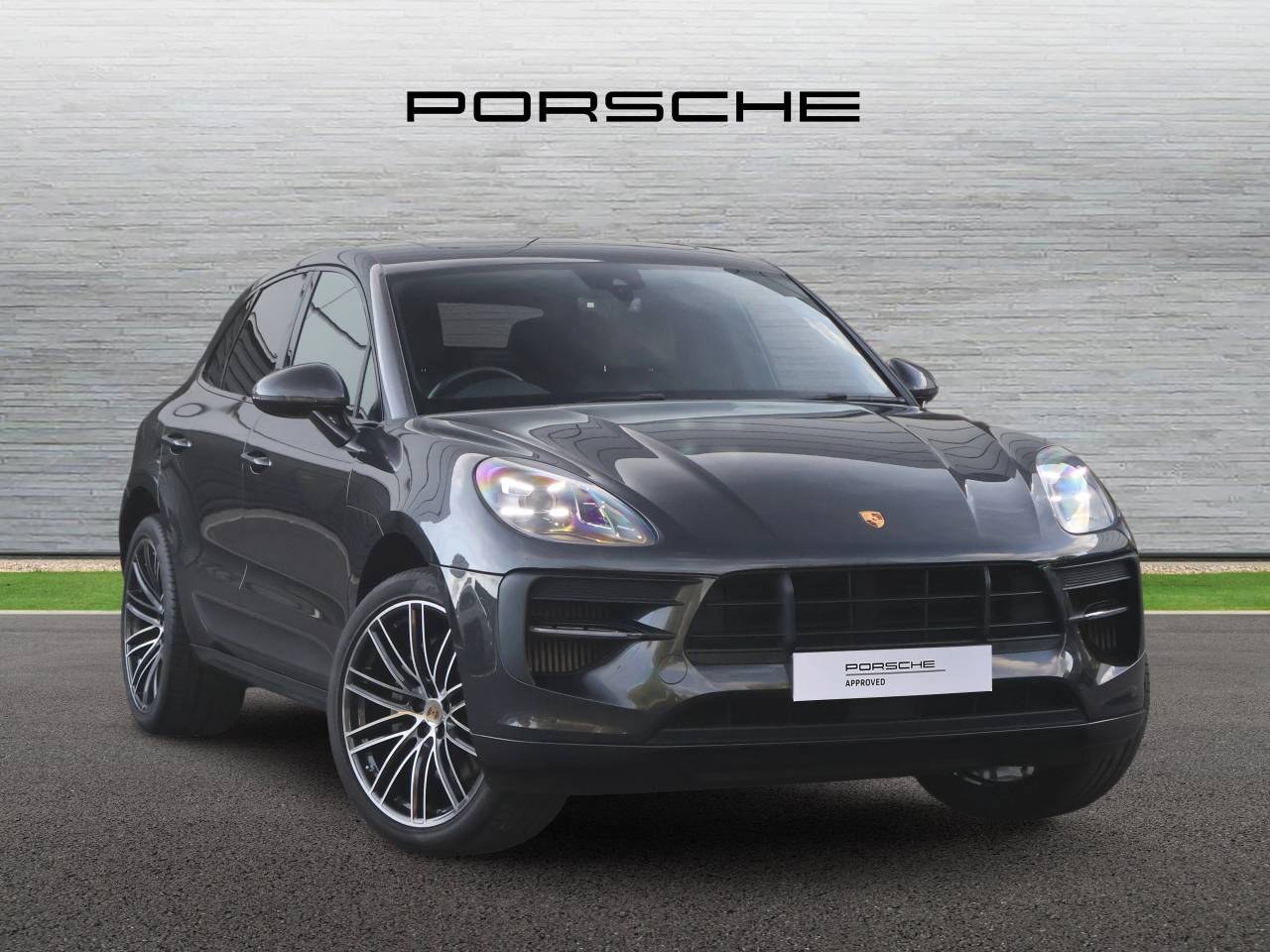 Main listing image - Porsche Macan