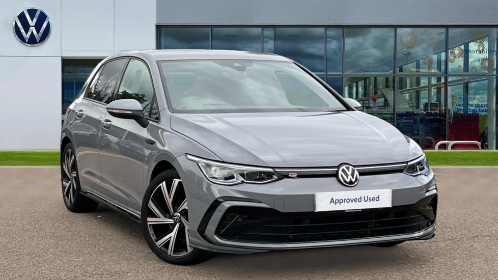 Main listing image - Volkswagen Golf