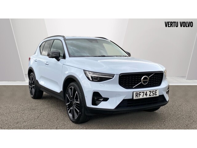 Main listing image - Volvo XC40