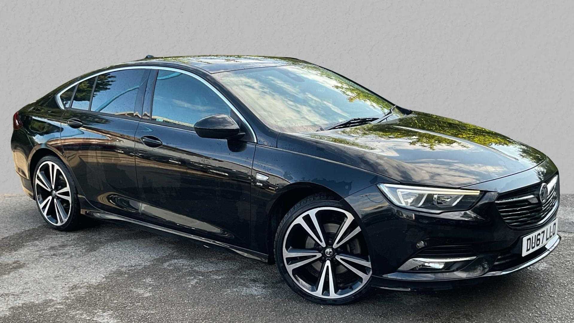 Main listing image - Vauxhall Insignia
