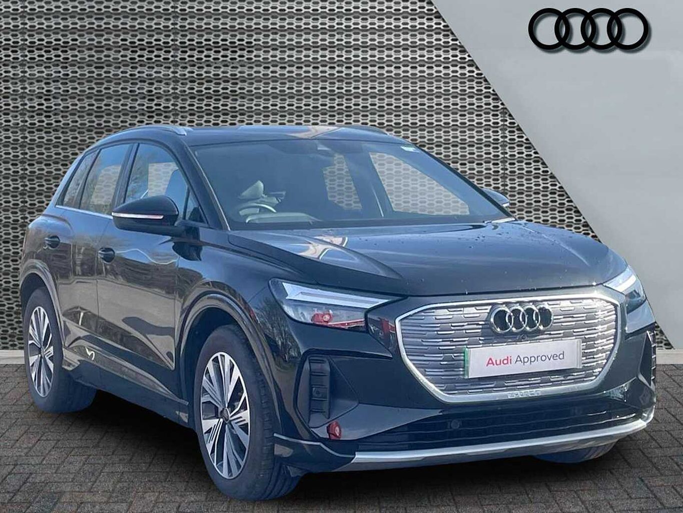 Main listing image - Audi Q4