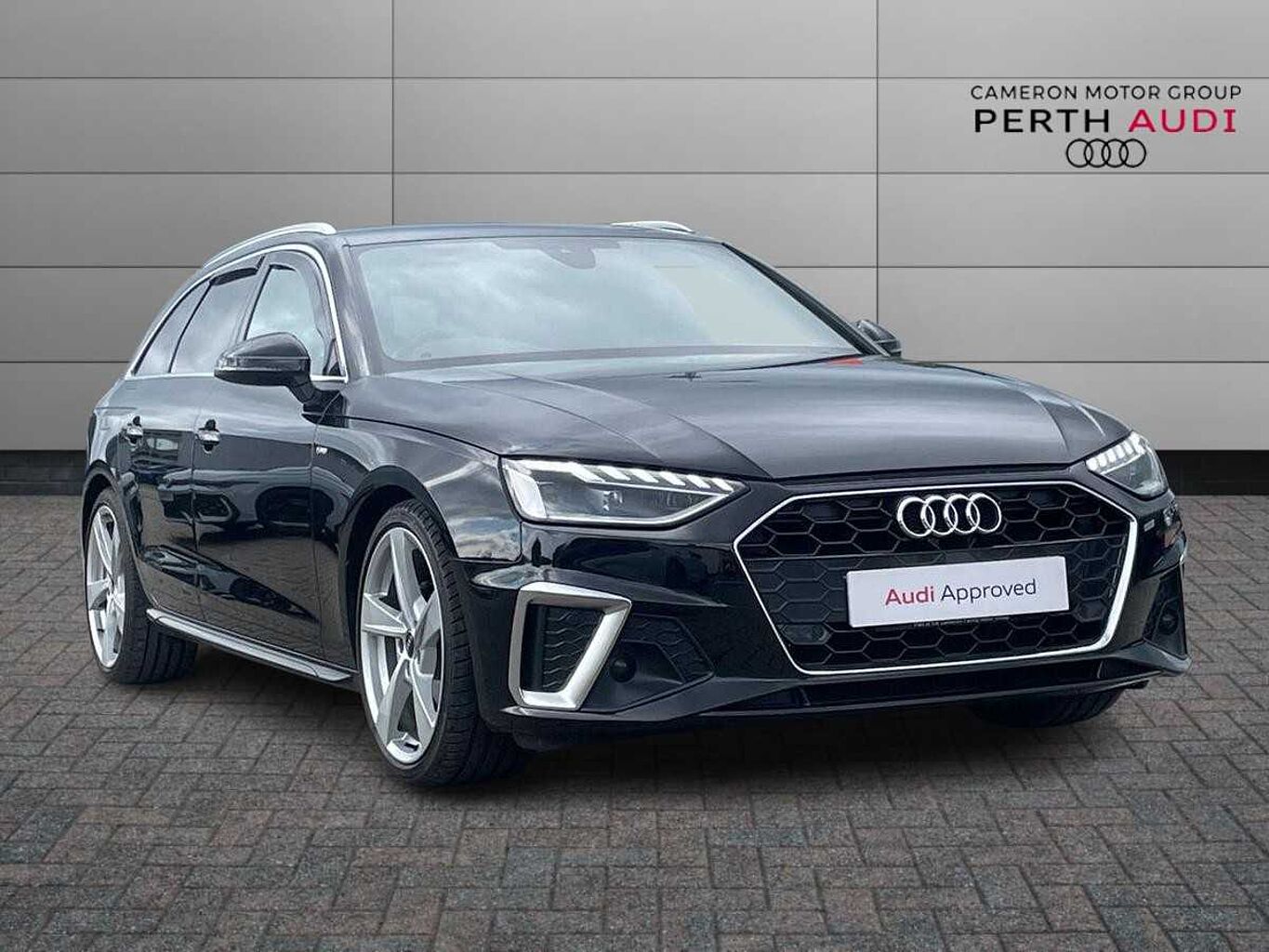 Main listing image - Audi A4