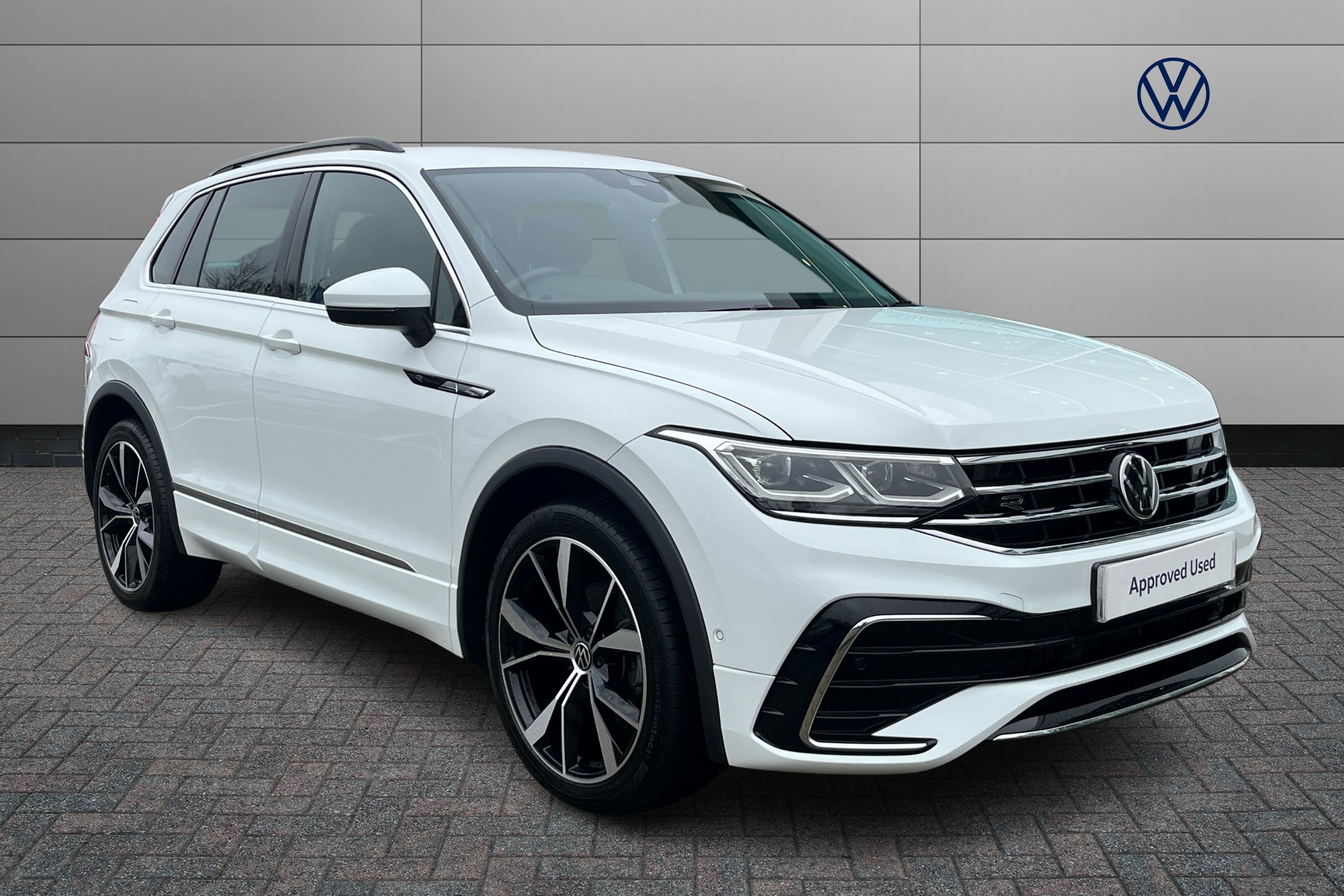 Main listing image - Volkswagen Tiguan
