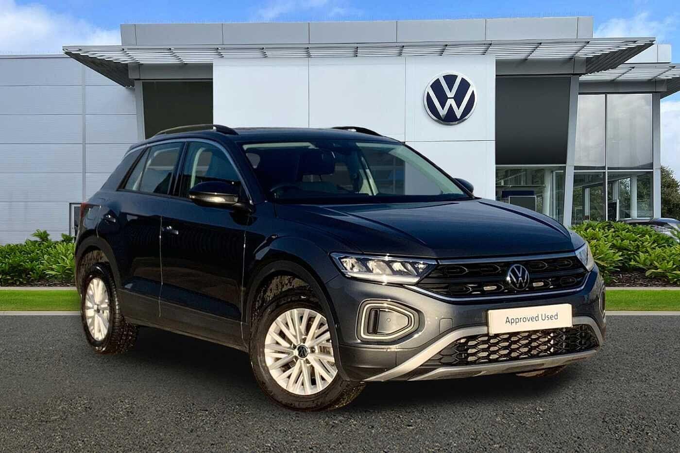 Main listing image - Volkswagen T-Roc