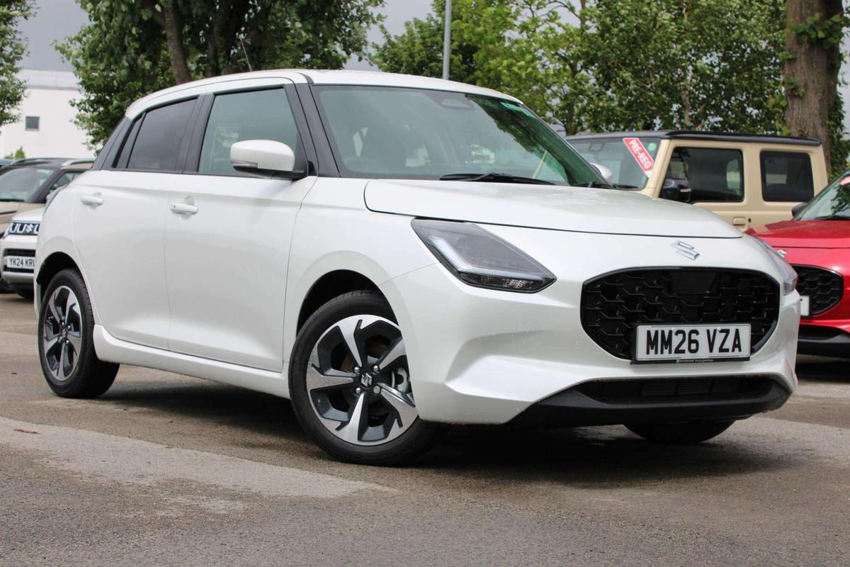 Main listing image - Suzuki Swift