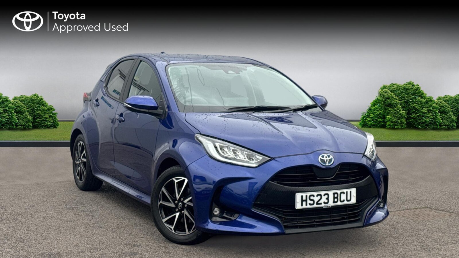 Main listing image - Toyota Yaris