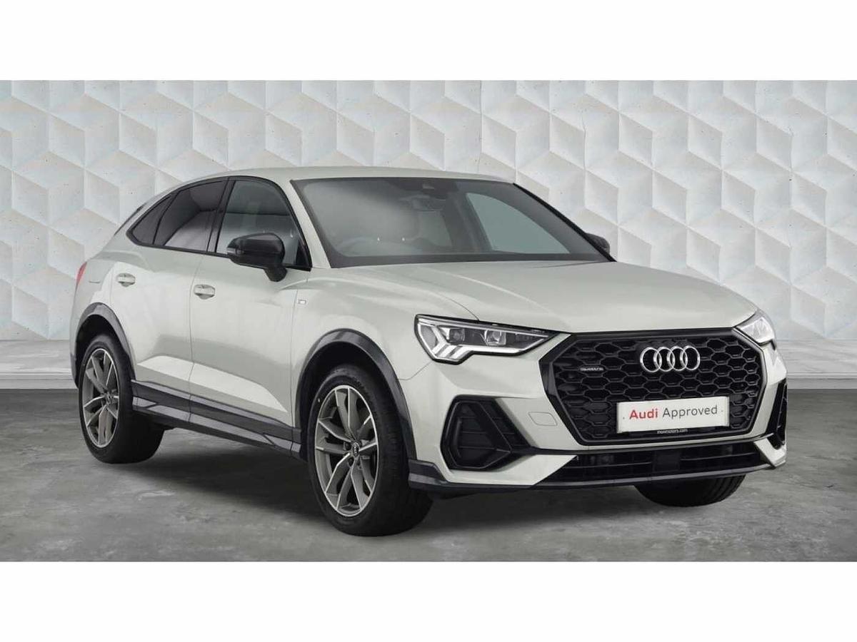 Main listing image - Audi Q3