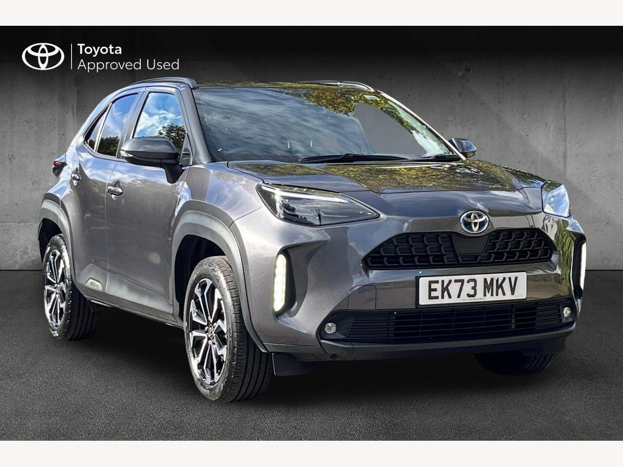 Main listing image - Toyota Yaris Cross
