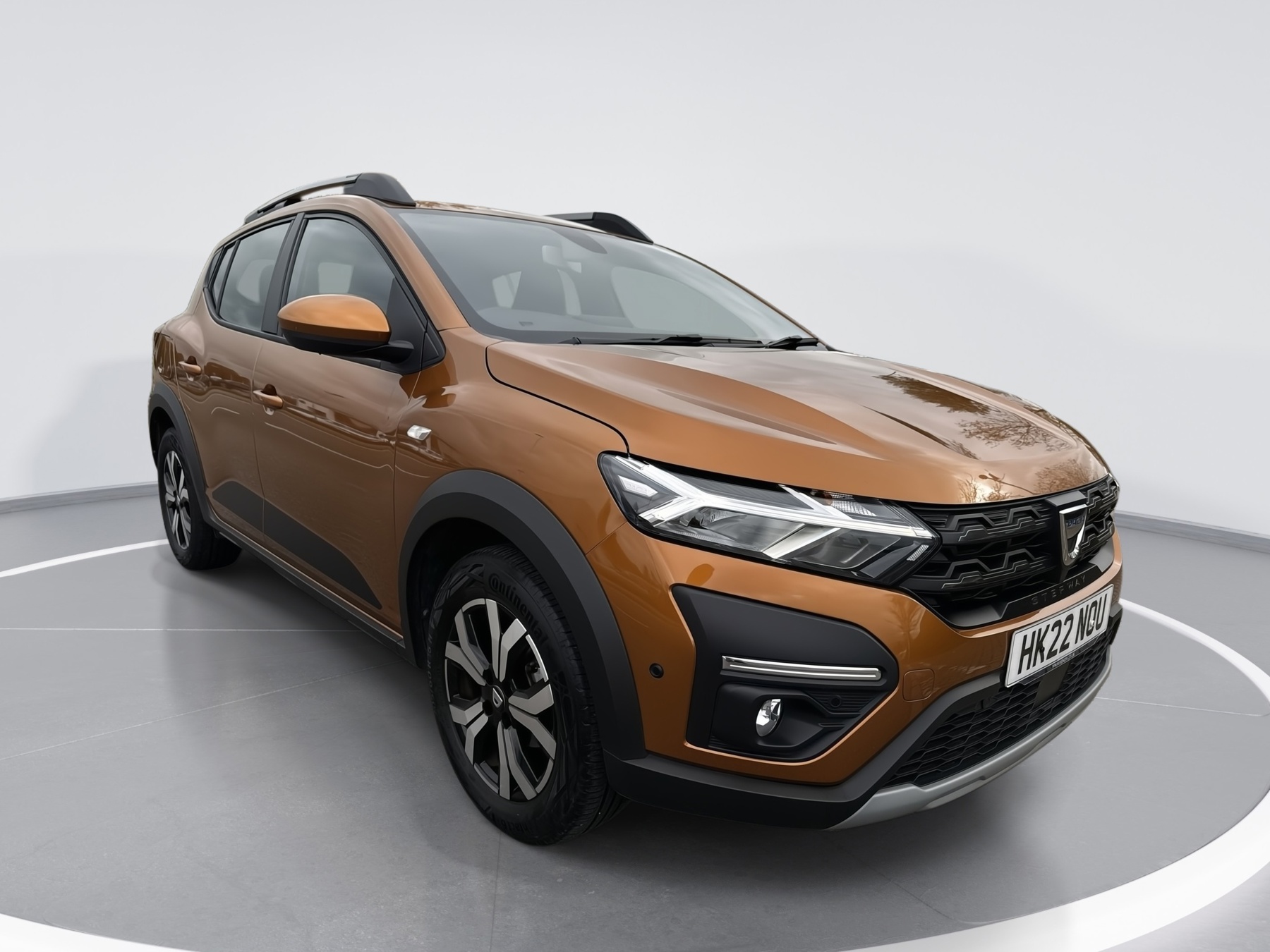 Main listing image - Dacia Sandero Stepway