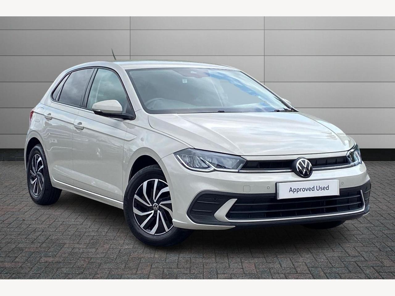 Main listing image - Volkswagen Polo