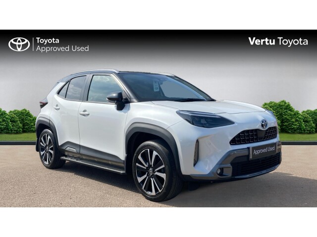 Main listing image - Toyota Yaris Cross