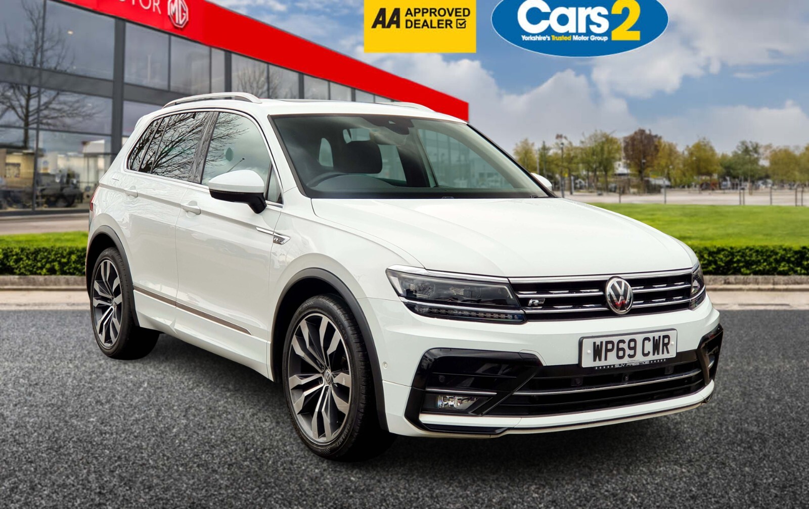 Main listing image - Volkswagen Tiguan