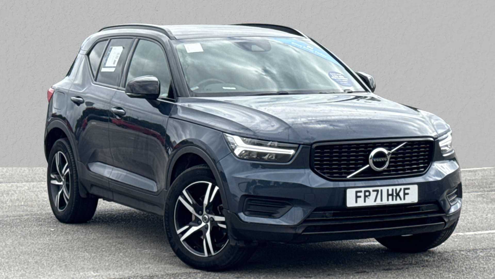 Main listing image - Volvo XC40