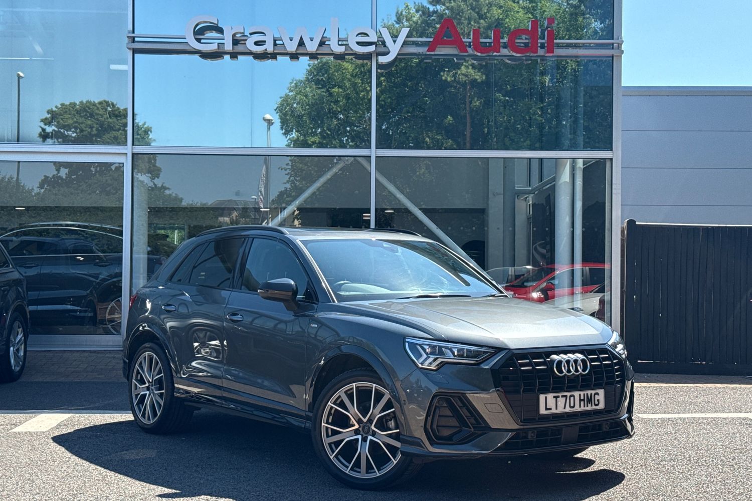 Main listing image - Audi Q3