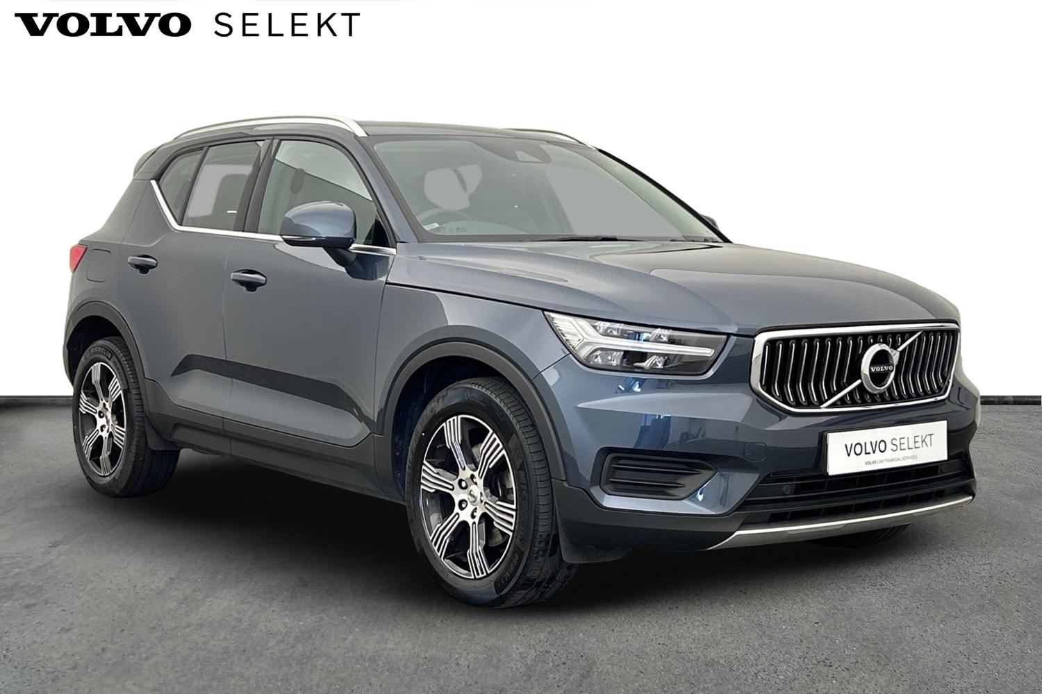 Main listing image - Volvo XC40