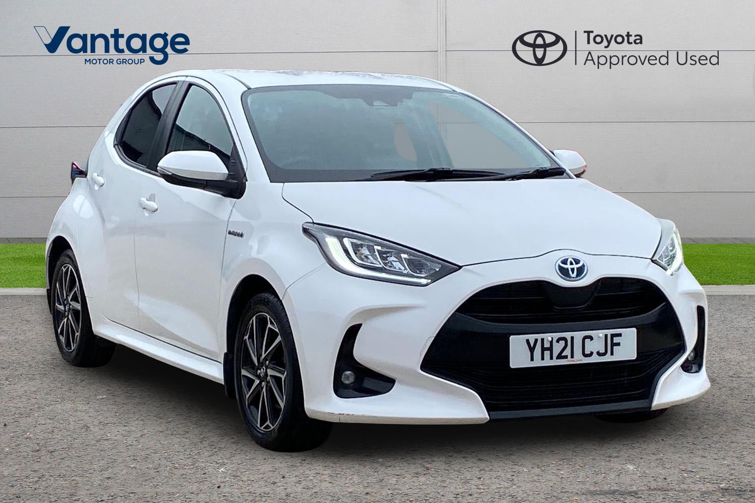 Main listing image - Toyota Yaris