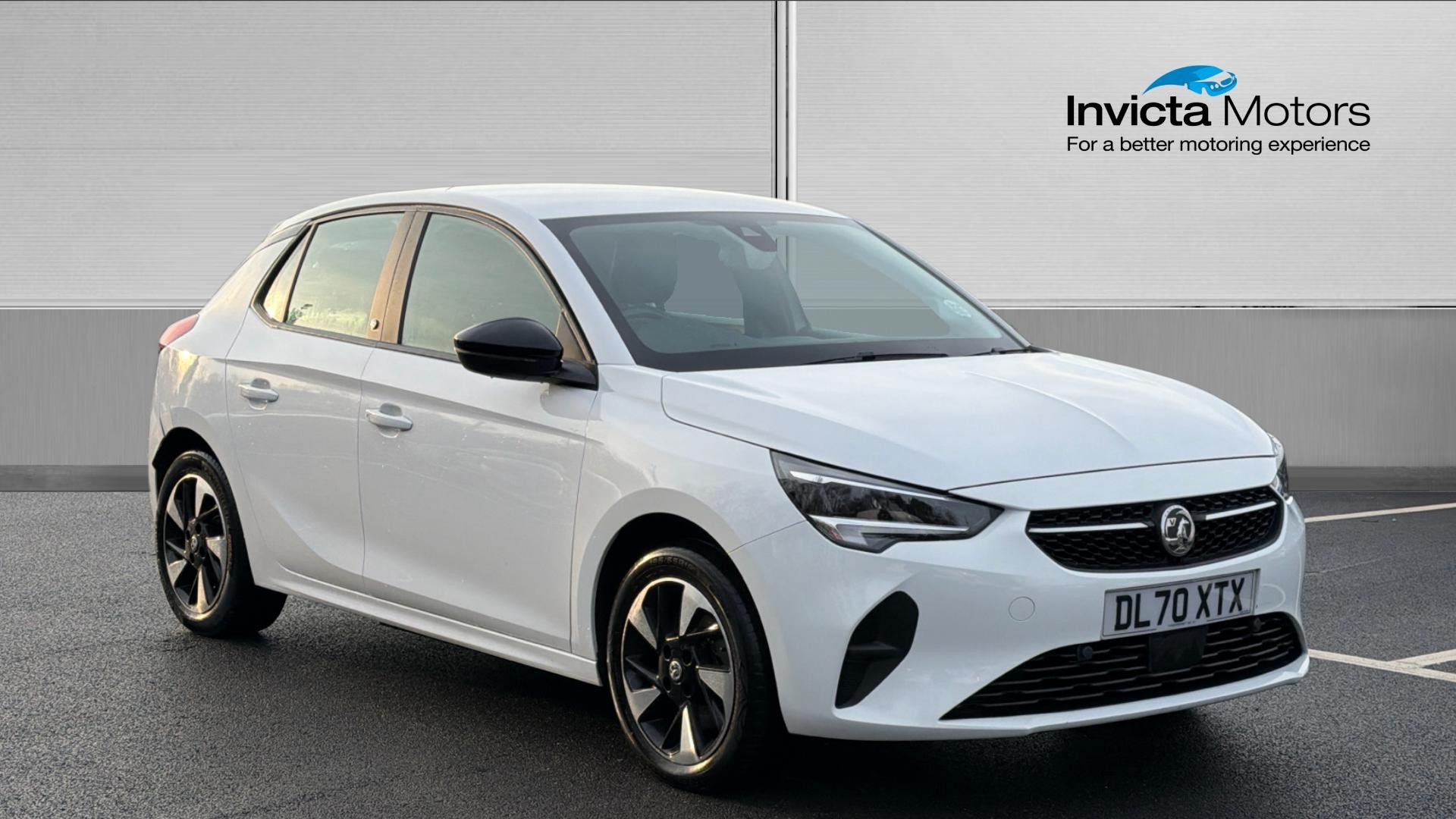 Main listing image - Vauxhall Corsa e