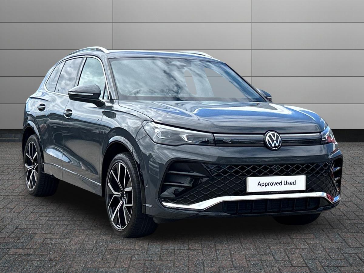 Main listing image - Volkswagen Tiguan