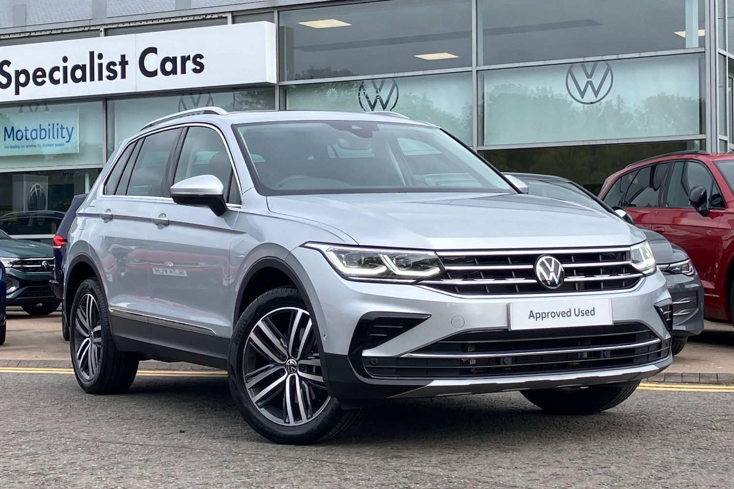 Main listing image - Volkswagen Tiguan