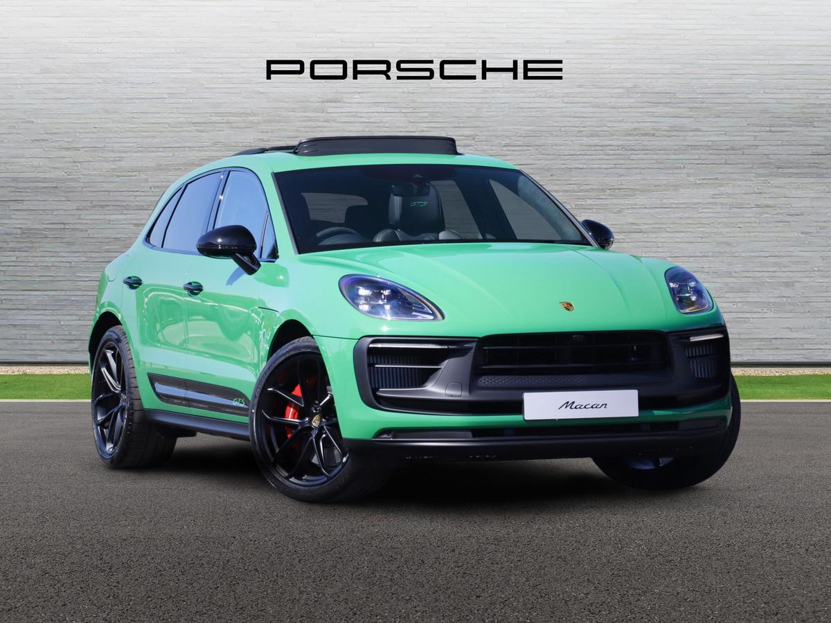 Main listing image - Porsche Macan