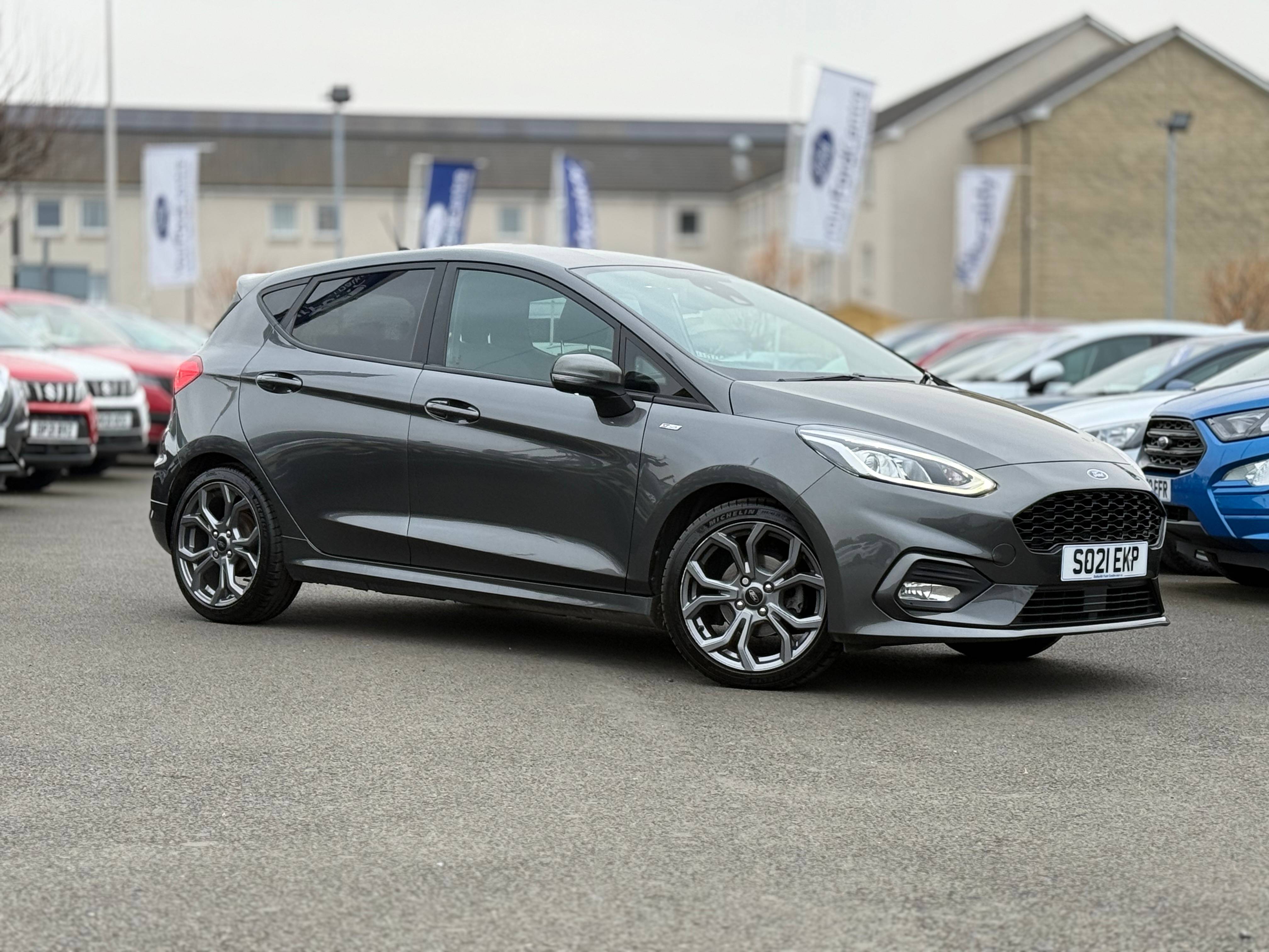 Main listing image - Ford Fiesta