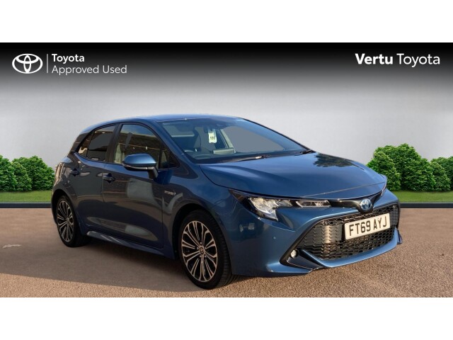 Main listing image - Toyota Corolla
