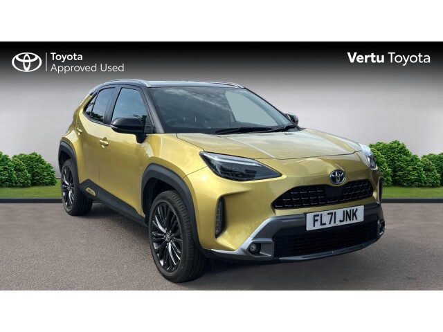 Main listing image - Toyota Yaris Cross