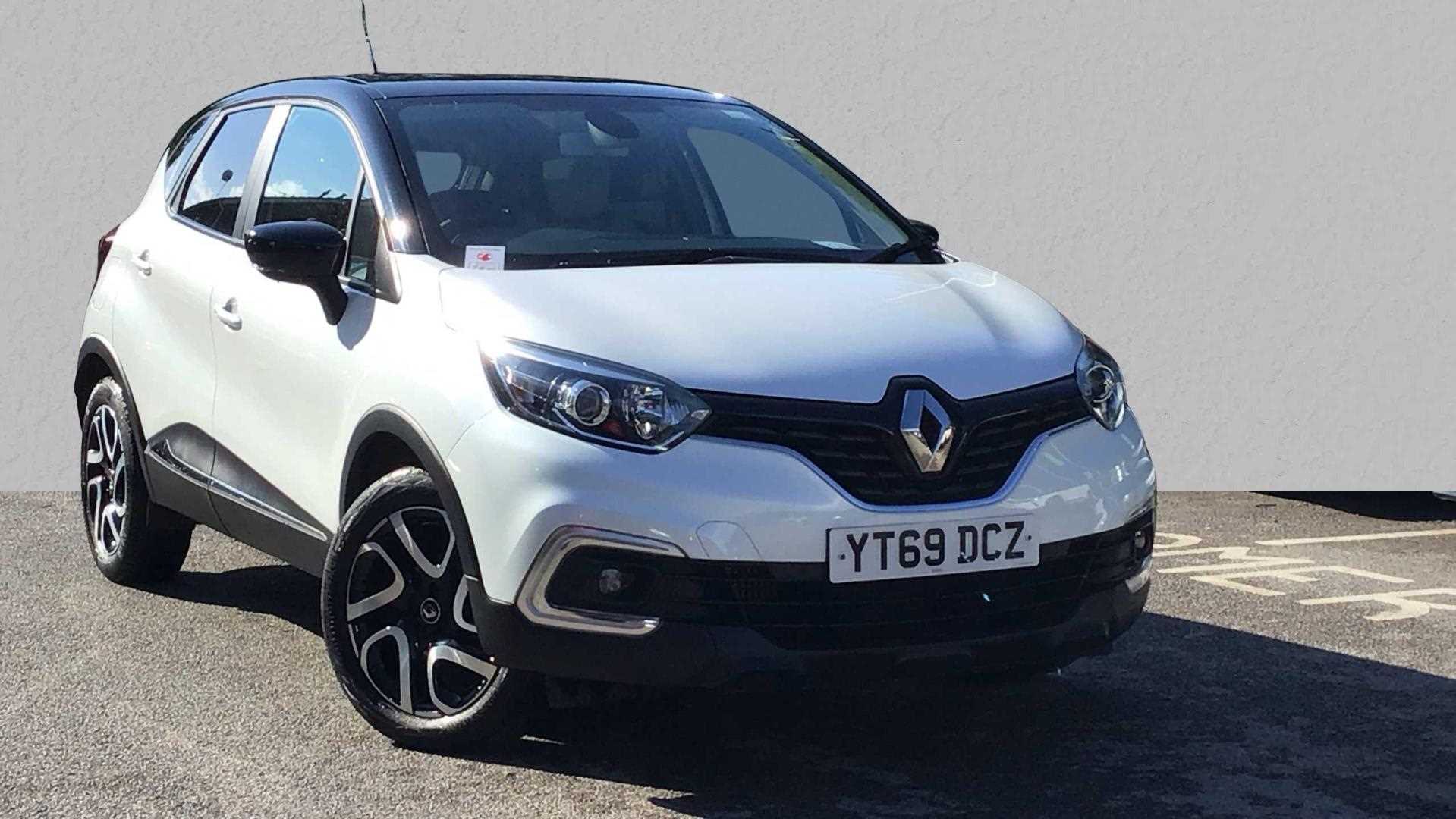 Main listing image - Renault Captur