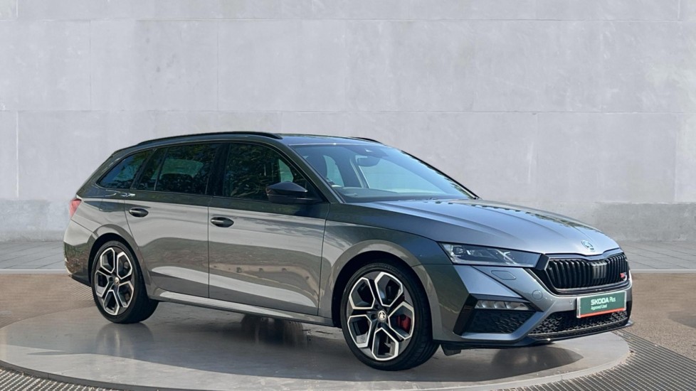 Main listing image - Skoda Octavia Estate
