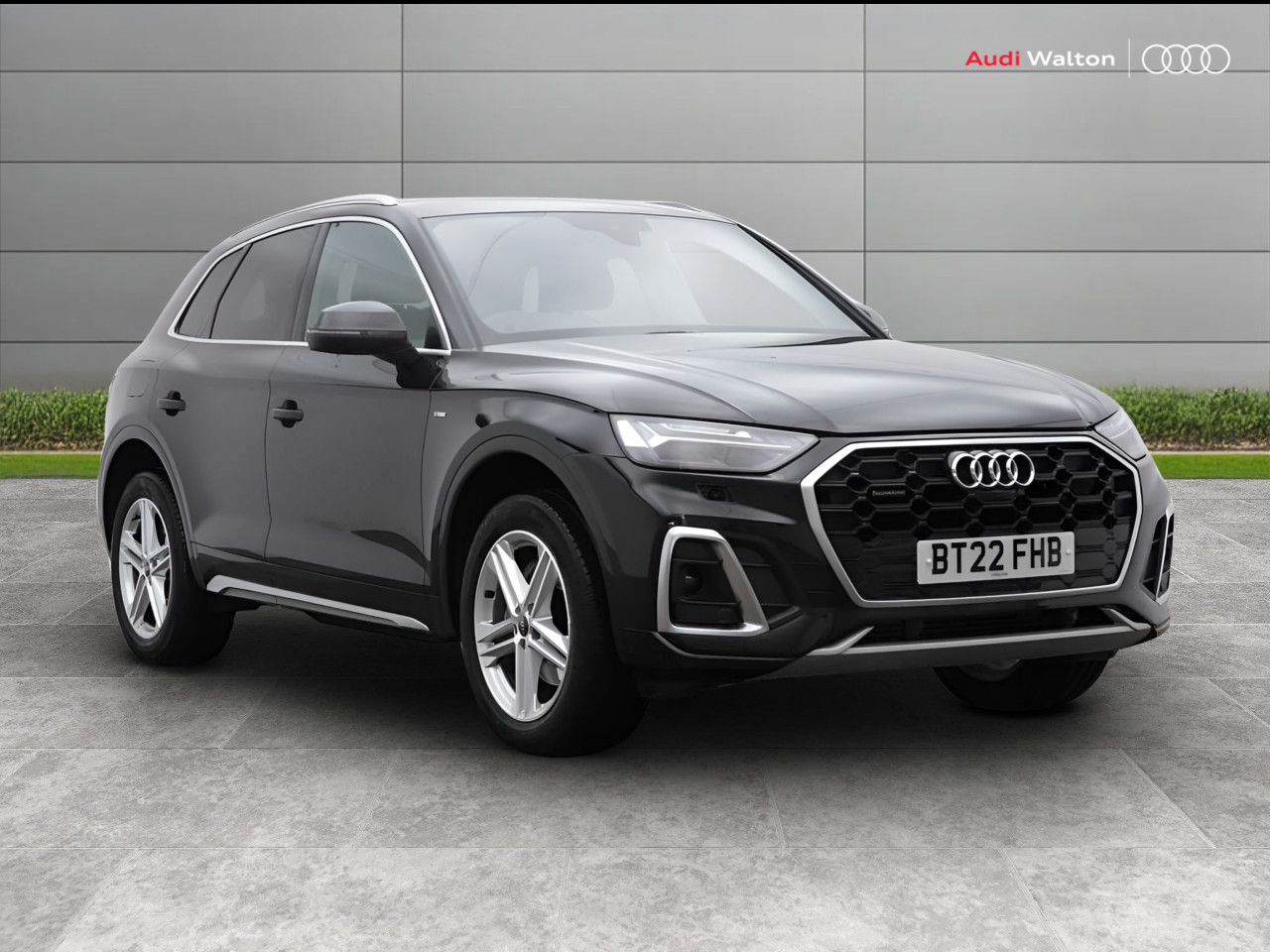 Main listing image - Audi Q5