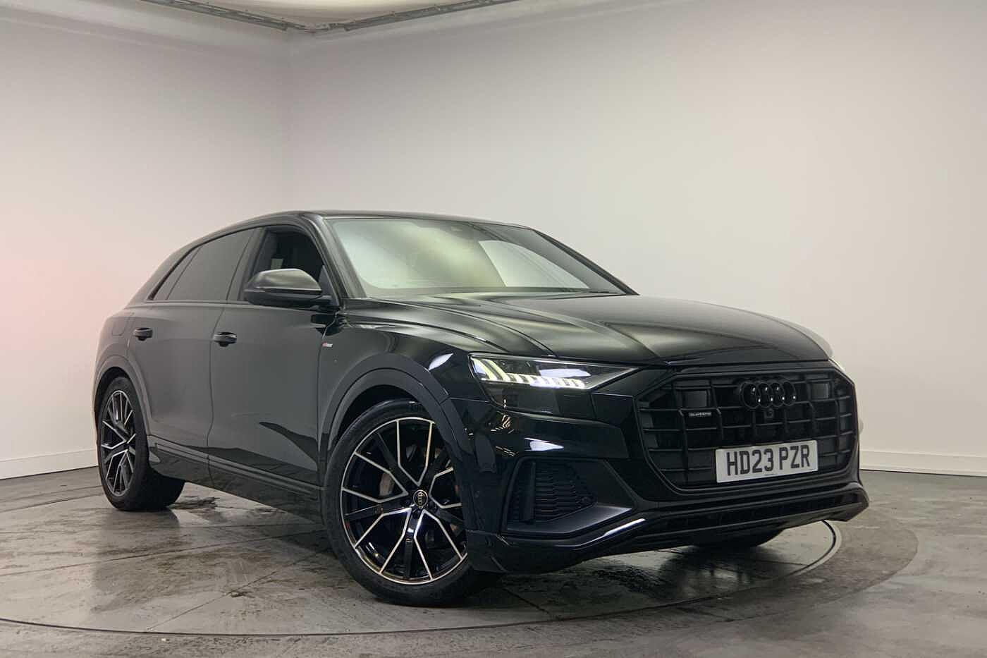 Main listing image - Audi Q8
