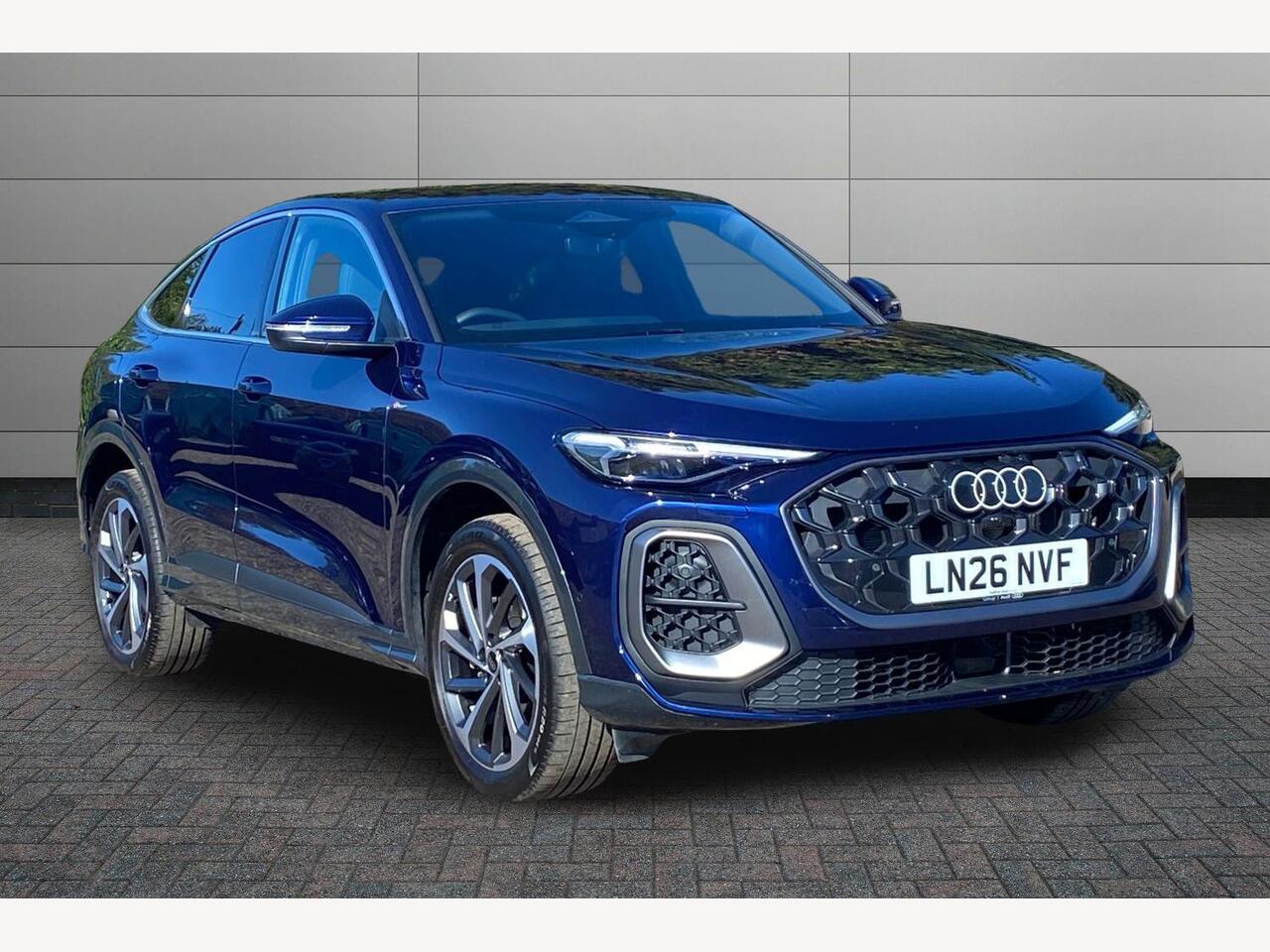 Main listing image - Audi Q5