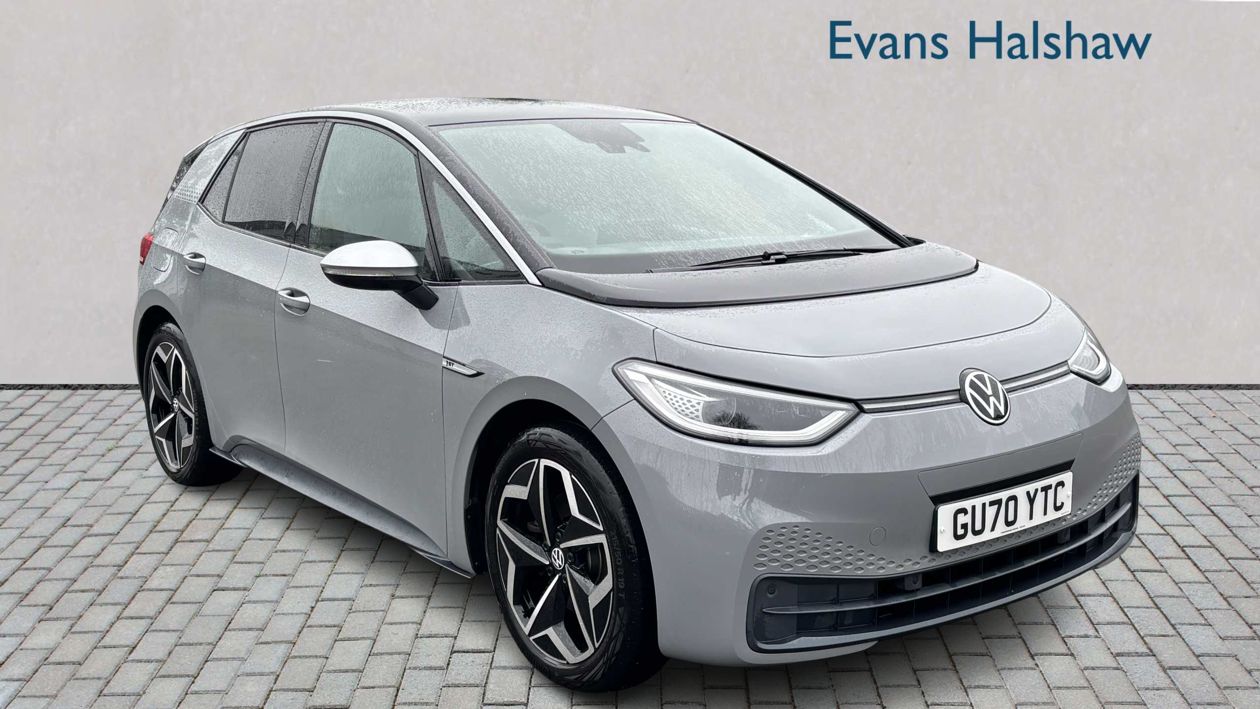 Main listing image - Volkswagen ID.3