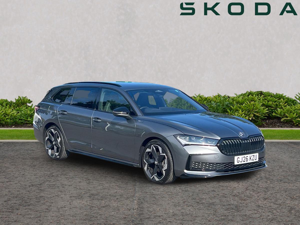 Main listing image - Skoda Superb